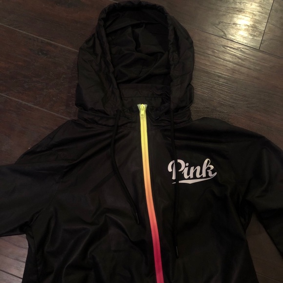 PINK Windbreaker - Picture 3 of 6
